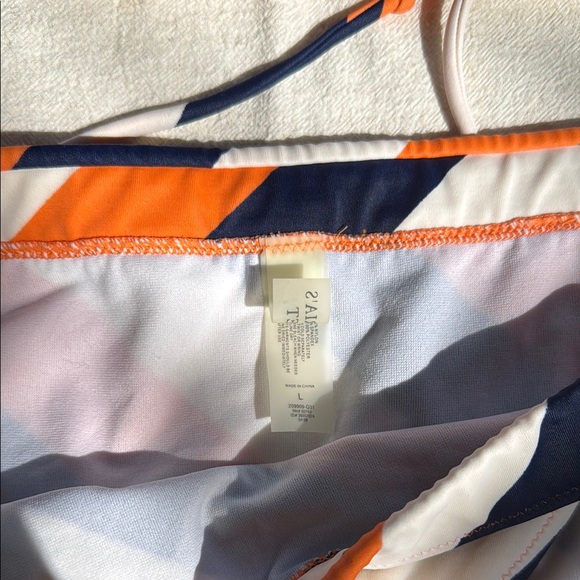 Victoria's Secret Orange and Navy Bikini - Picture 2 of 5